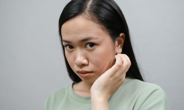 피부 문제와 그 일반적인 원인은 무엇입니까?